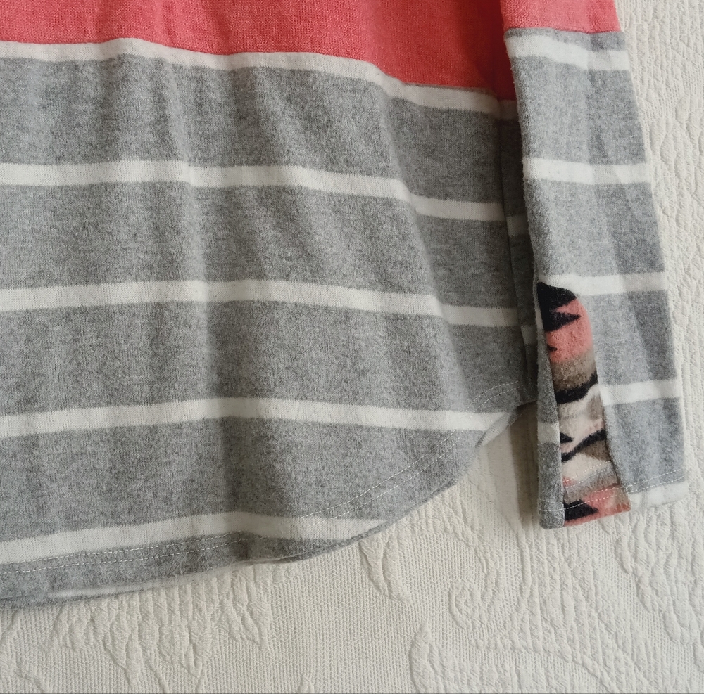 7th Ray Pink Tribal Knit Crew Neck Sweater Lightweight Soft Dopamine Western SM - Picture 6 of 15